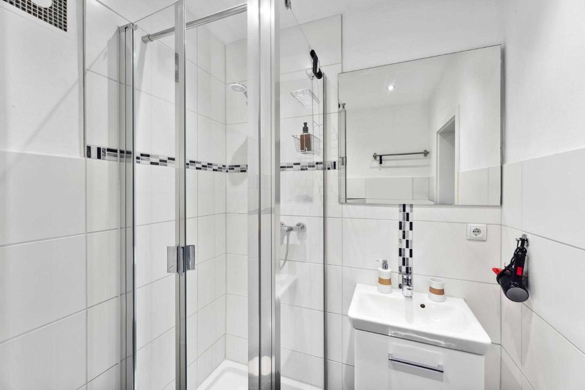 Sali Homes - Charming Studio Apartment In Heart Of Bayreuth With Balcony Eksteriør bilde