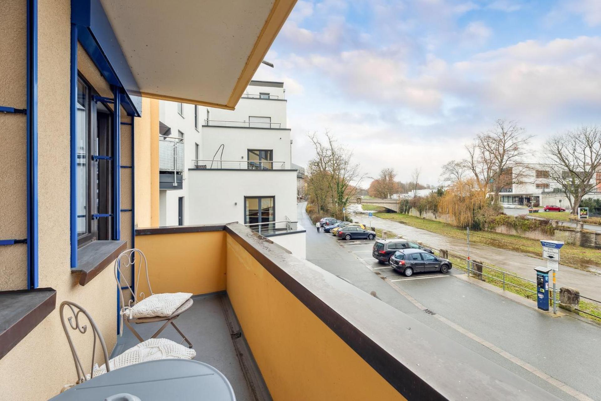 Sali Homes - Charming Studio Apartment In Heart Of Bayreuth With Balcony Eksteriør bilde